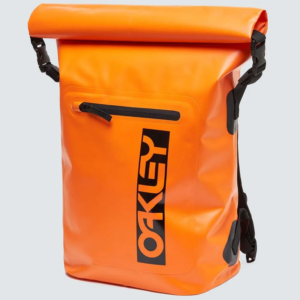 Oakley Jaws Dry Backpack 30L 3 Oakley Jaws Dry Backpack 30L - Image 3