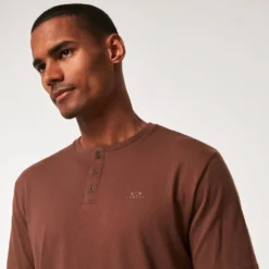 Oakley Relax Henley Short Sleeve T-Shirt -Oakley Sales Store oakley relax henley short sleeve t shirt 7